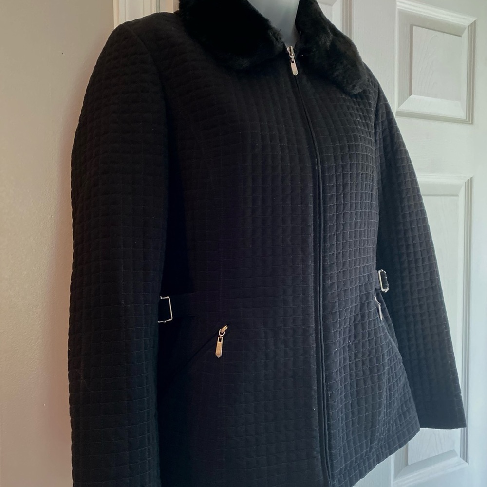 Gallery Quilted Jacket ~ Medium - image 4
